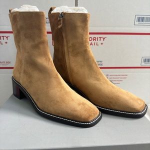 Everlane The City Boot Retail $250 Size 9 Toasted Almond Suede Italian Suede New